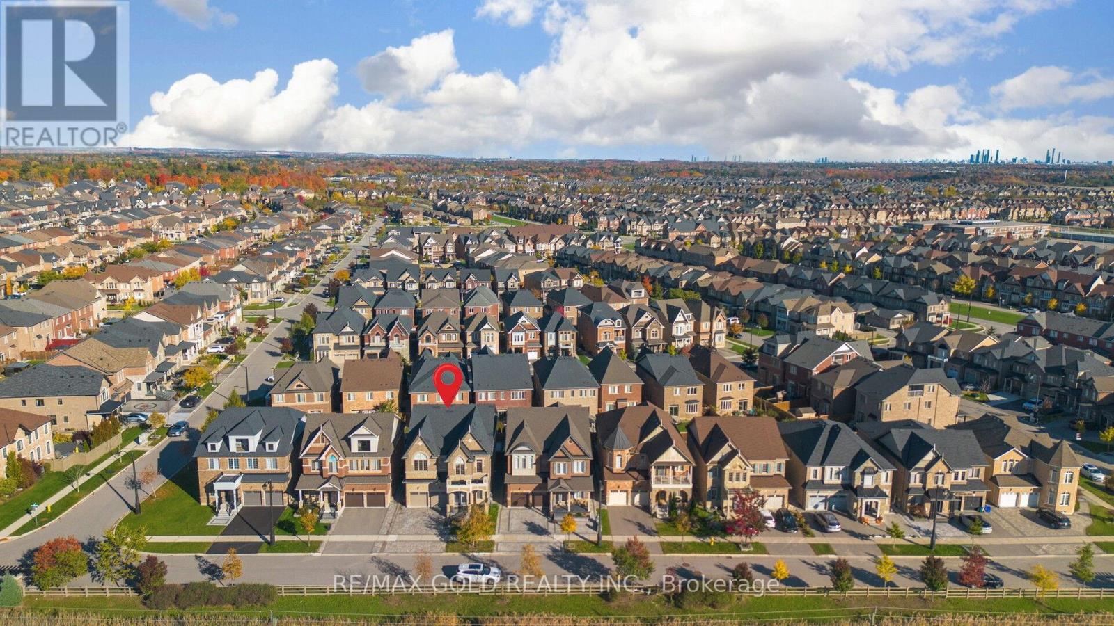 145 Kincardine Street, Vaughan, Ontario  L4H 4J3 - Photo 2 - N12484597