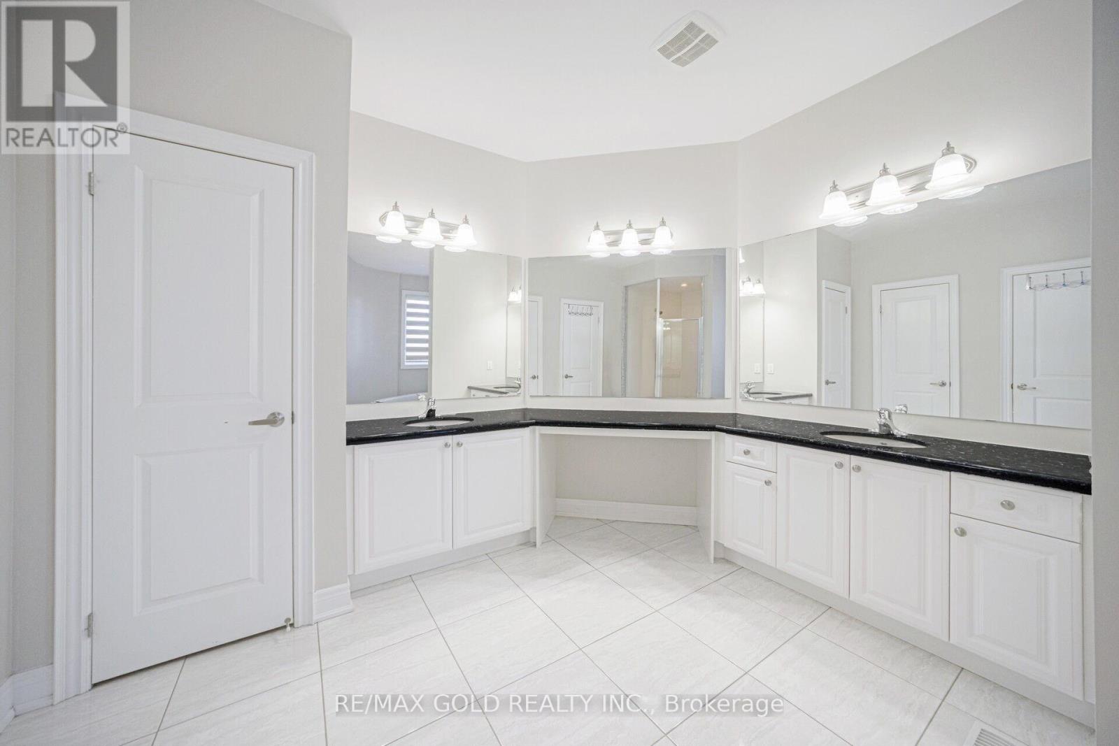 145 Kincardine Street, Vaughan, Ontario  L4H 4J3 - Photo 31 - N12484597