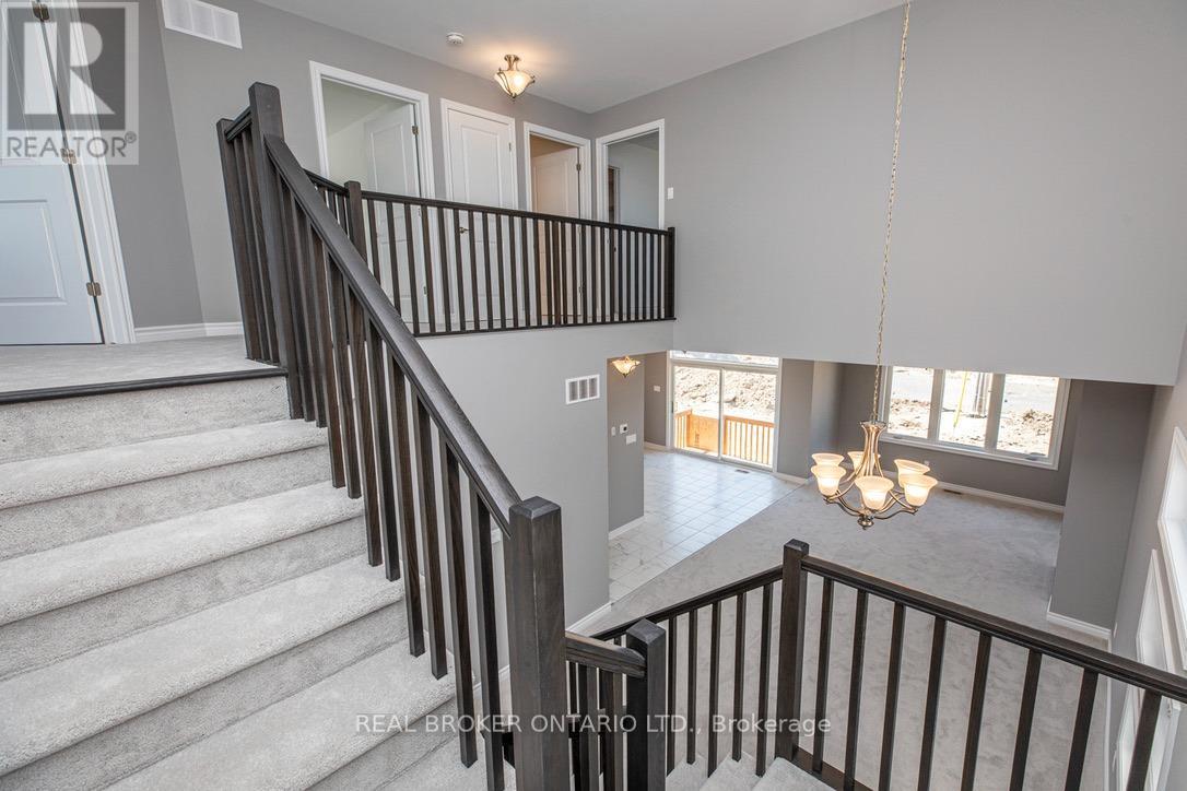 9 Griffith Way W, Carleton Place, Ontario  K7C 0R9 - Photo 14 - X12484650