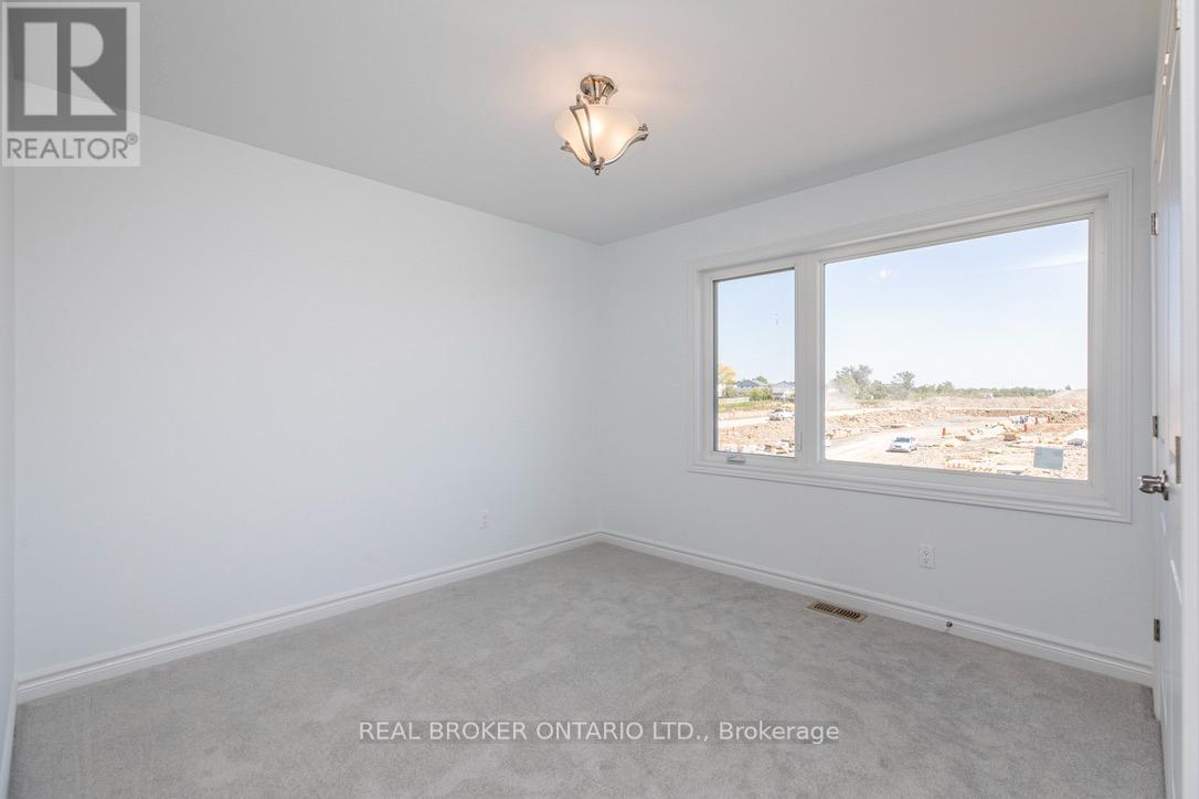 9 Griffith Way W, Carleton Place, Ontario  K7C 0R9 - Photo 22 - X12484650