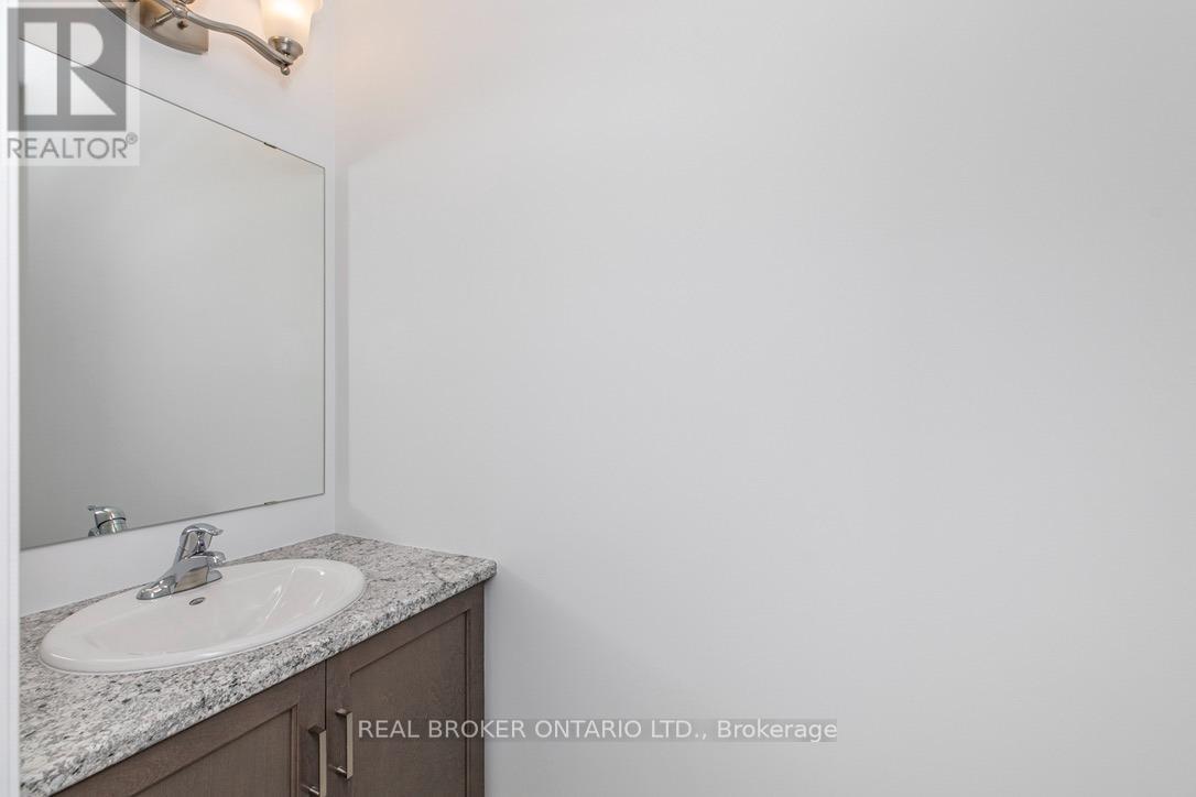 9 Griffith Way W, Carleton Place, Ontario  K7C 0R9 - Photo 24 - X12484650