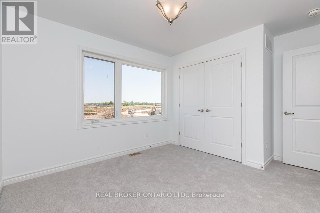 9 Griffith Way W, Carleton Place, Ontario  K7C 0R9 - Photo 28 - X12484650