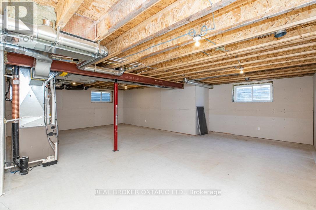 9 Griffith Way W, Carleton Place, Ontario  K7C 0R9 - Photo 30 - X12484650