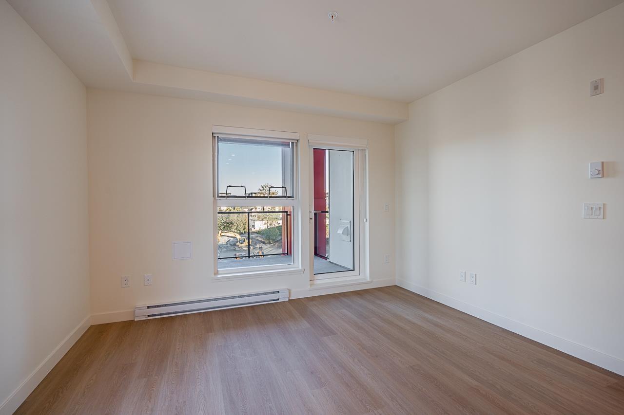 A407 7980 206a Street, Langley, British Columbia  V2Y 3Z8 - Photo 8 - R3062251