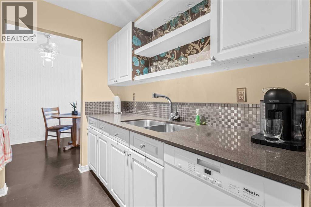 Property at 303, 647 1 Avenue NE image 4