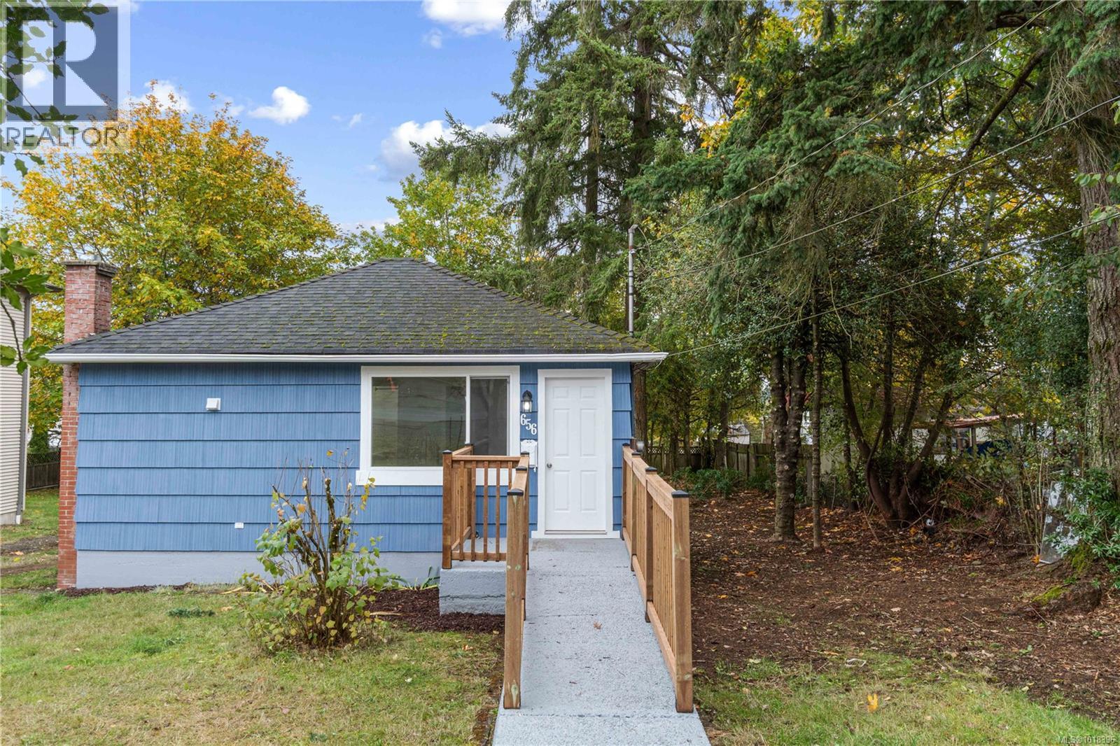 656 Lambert Ave, Nanaimo, British Columbia