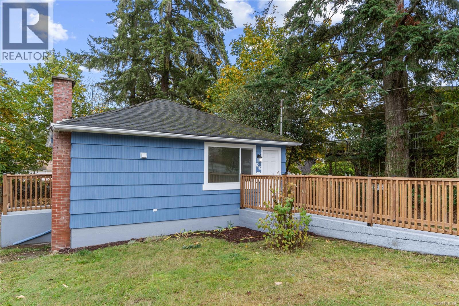 656 Lambert Ave, Nanaimo, British Columbia  V9R 3N8 - Photo 4 - 1018396