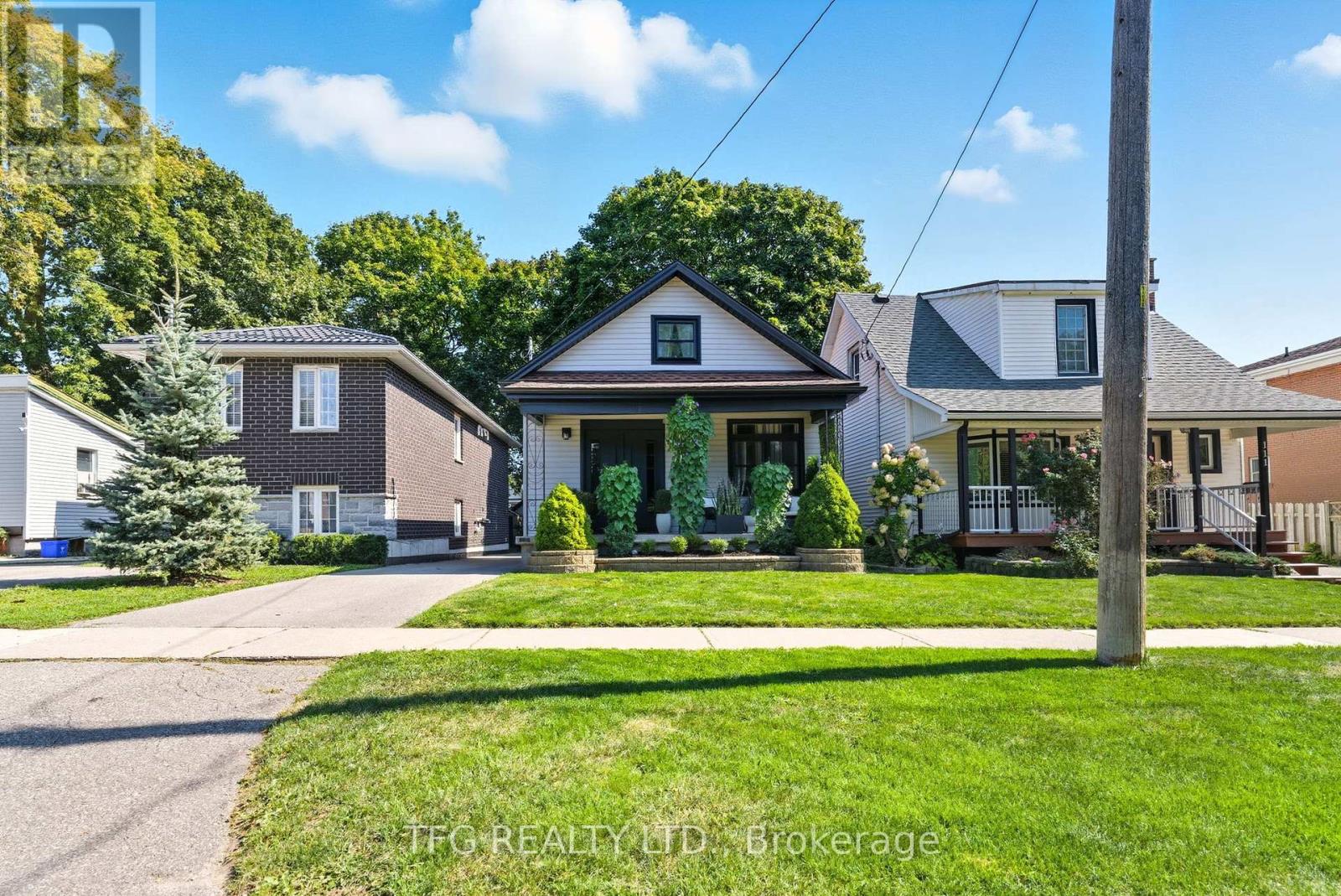 107 Cromwell Avenue, Oshawa, Ontario L1J 4T5 - Photo 2 - E12484642