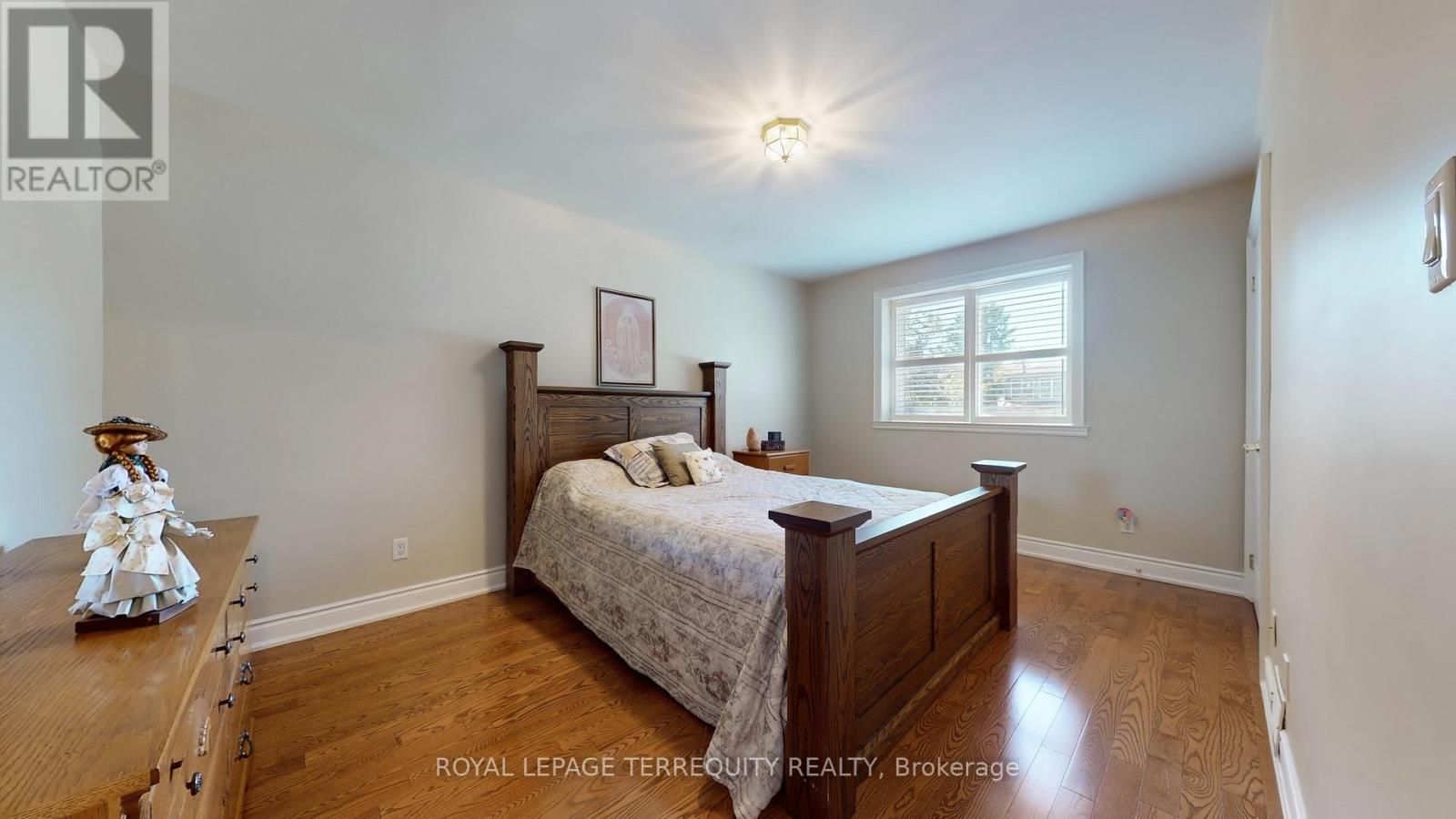 134 Hadrian Drive, Toronto, Ontario  M9W 1V4 - Photo 29 - W12484581