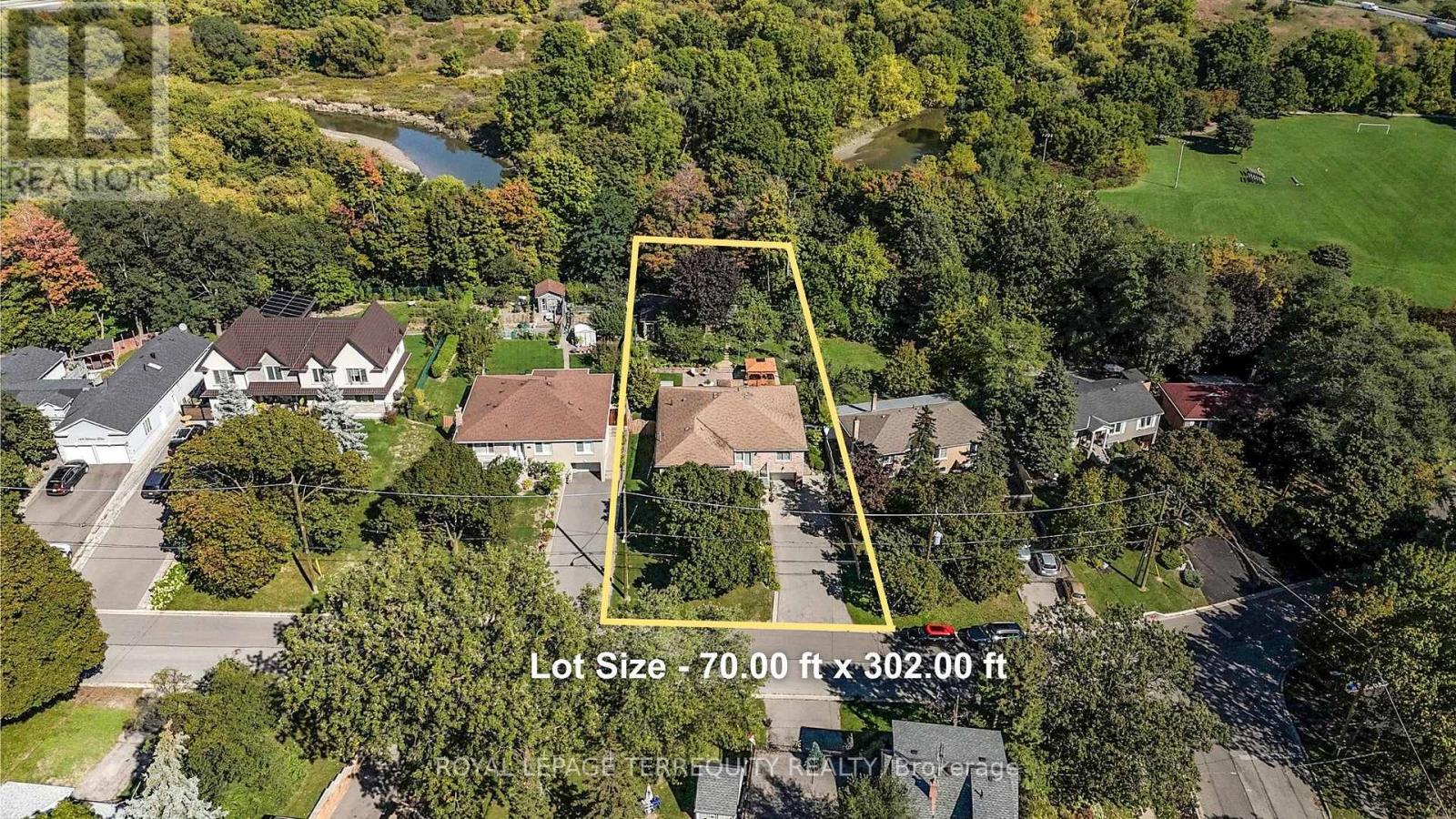 134 Hadrian Drive, Toronto, Ontario  M9W 1V4 - Photo 49 - W12484581