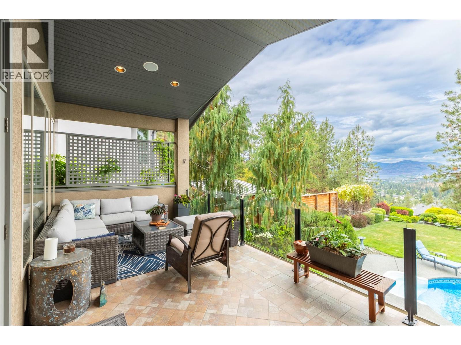 1036 Arbor View Drive Kelowna Photo 8 1036 Arbor View Drive Kelowna Photo 8