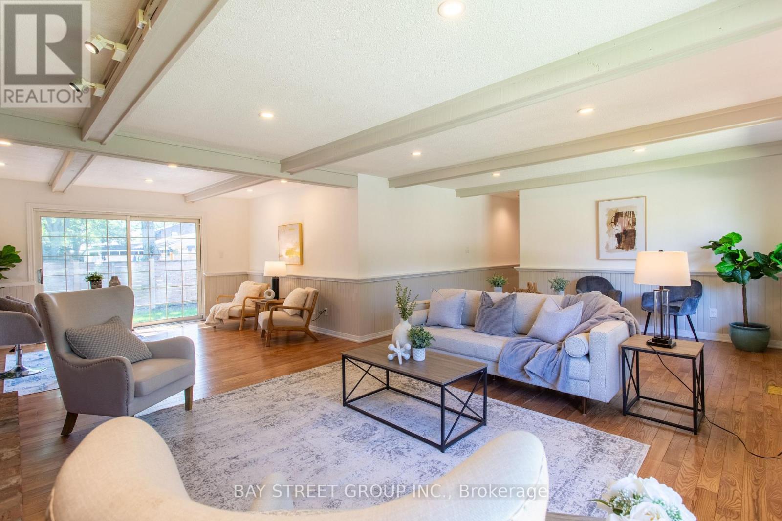 2 Parklane Crescent, St. Catharines, Ontario  L2T 3V1 - Photo 21 - X12484575