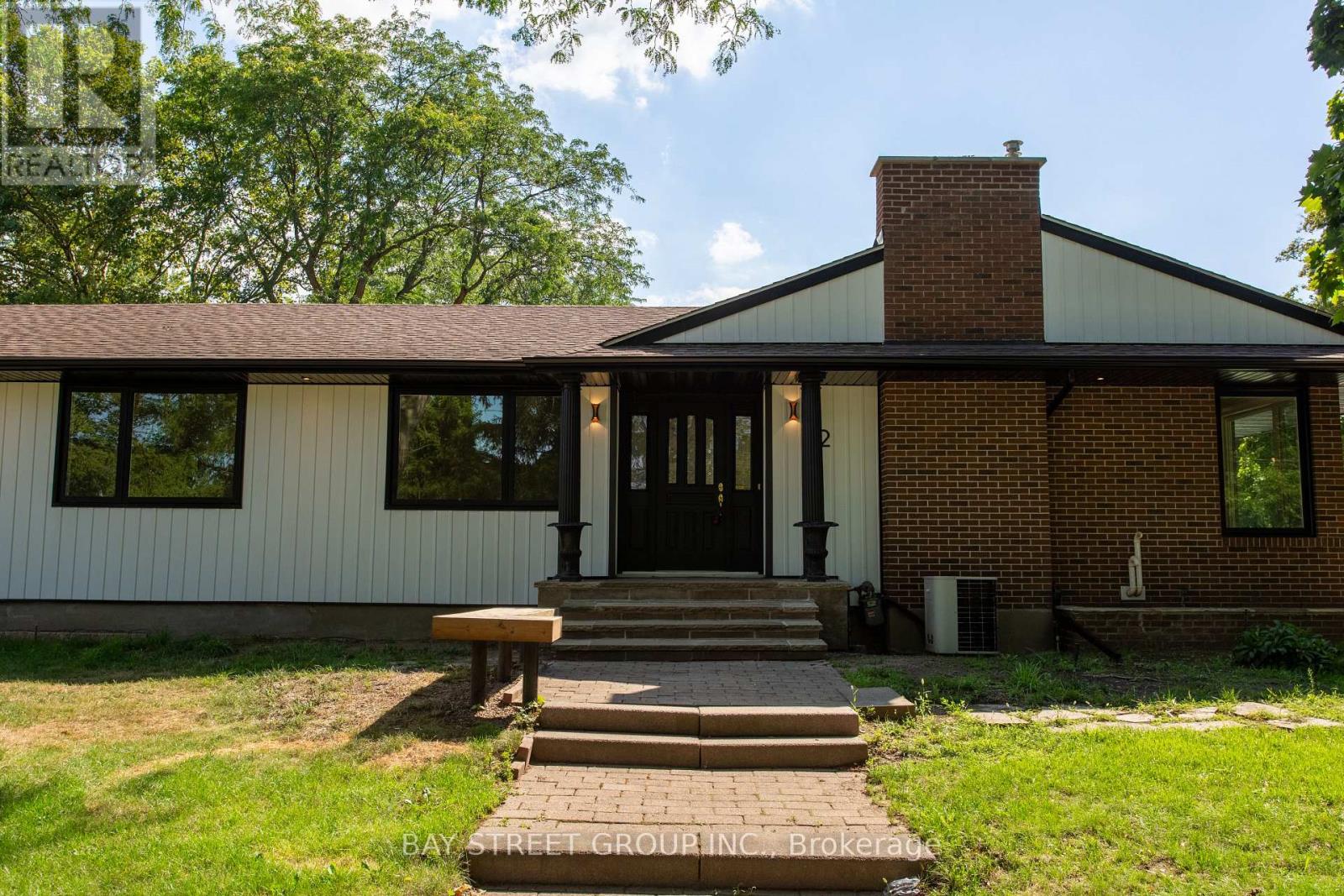 2 Parklane Crescent, St. Catharines, Ontario  L2T 3V1 - Photo 38 - X12484575