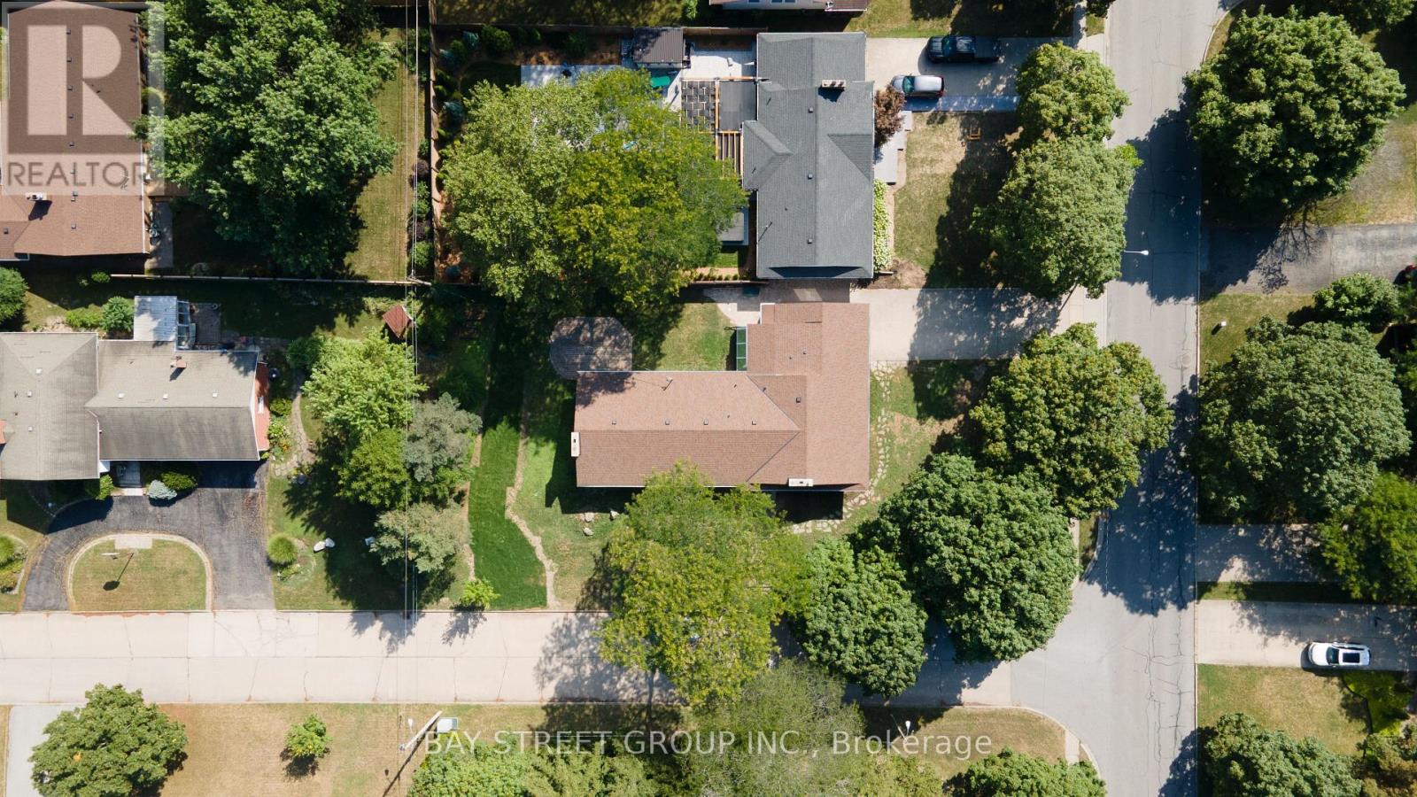 2 Parklane Crescent, St. Catharines, Ontario  L2T 3V1 - Photo 42 - X12484575