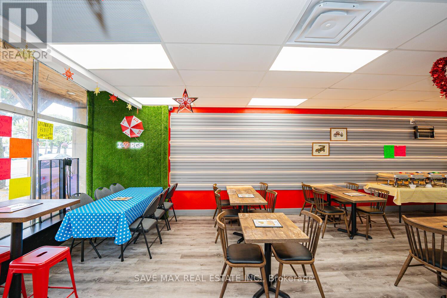 4681 Queen Street, Niagara Falls, Ontario  L2E 2L9 - Photo 21 - X12484576