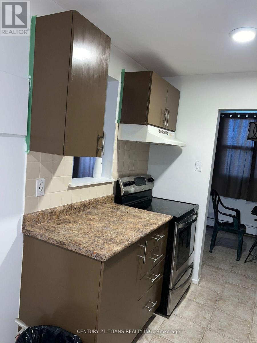 702 - 931 Wonderland Road, London South, Ontario  N6K 2X6 - Photo 4 - X12484598