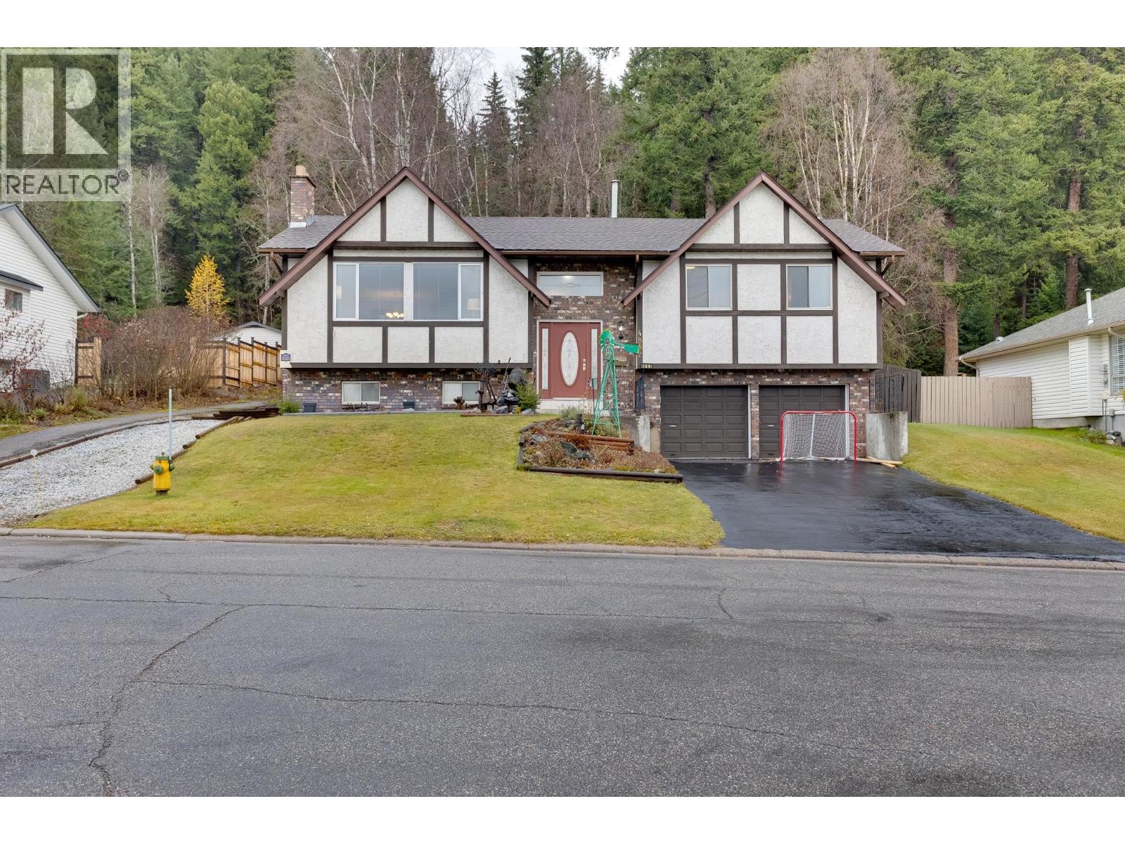 4882 NORTH MEADOW ROAD, Prince George, British Columbia