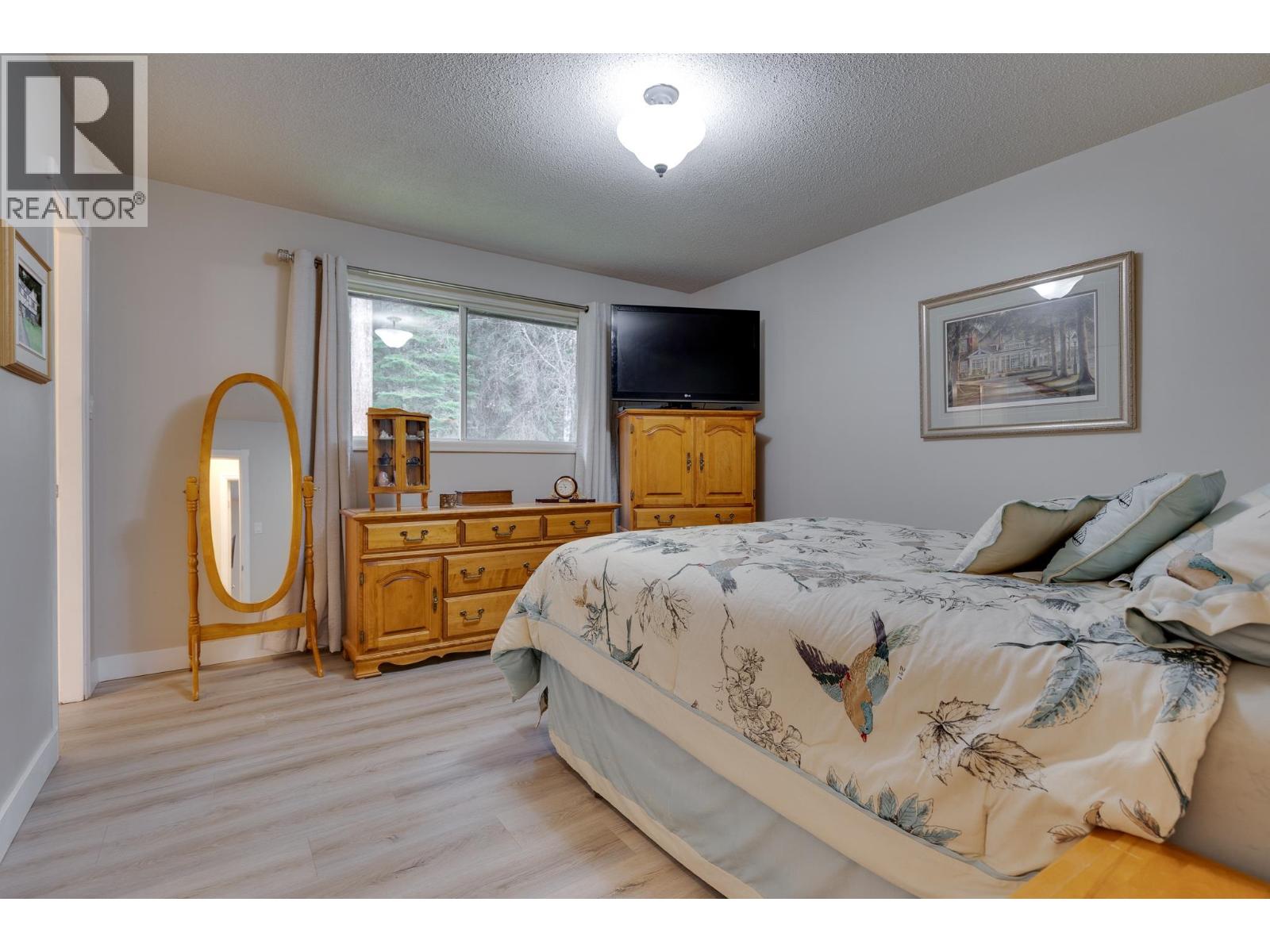 4882 North Meadow Road, Prince George, British Columbia  V2K 4E6 - Photo 15 - R3062258