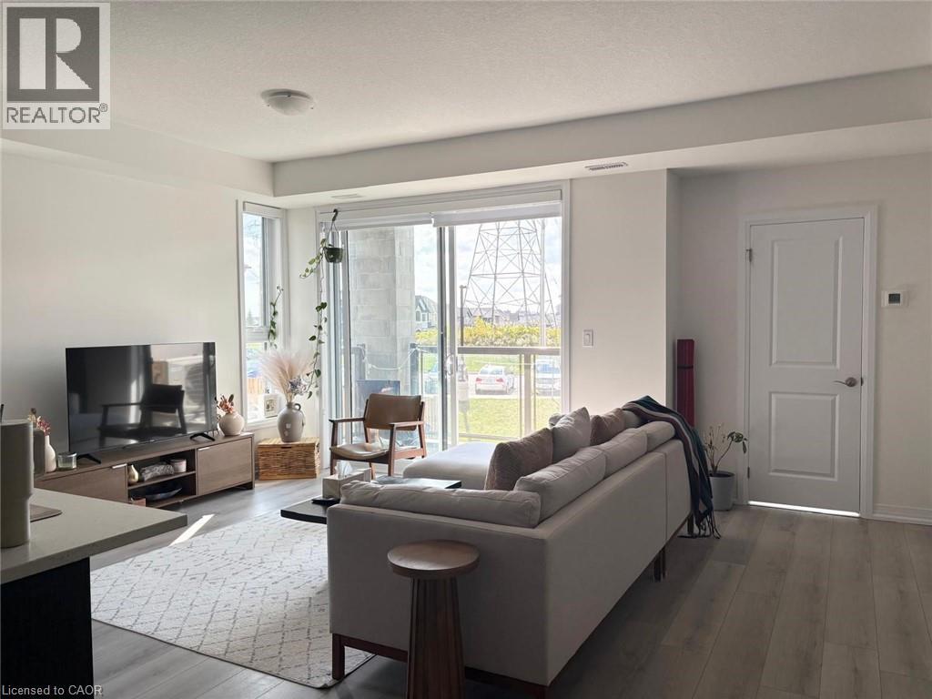 261 Woodbine Avenue Unit# 84, Kitchener, Ontario  N2R 0S7 - Photo 3 - 40782457