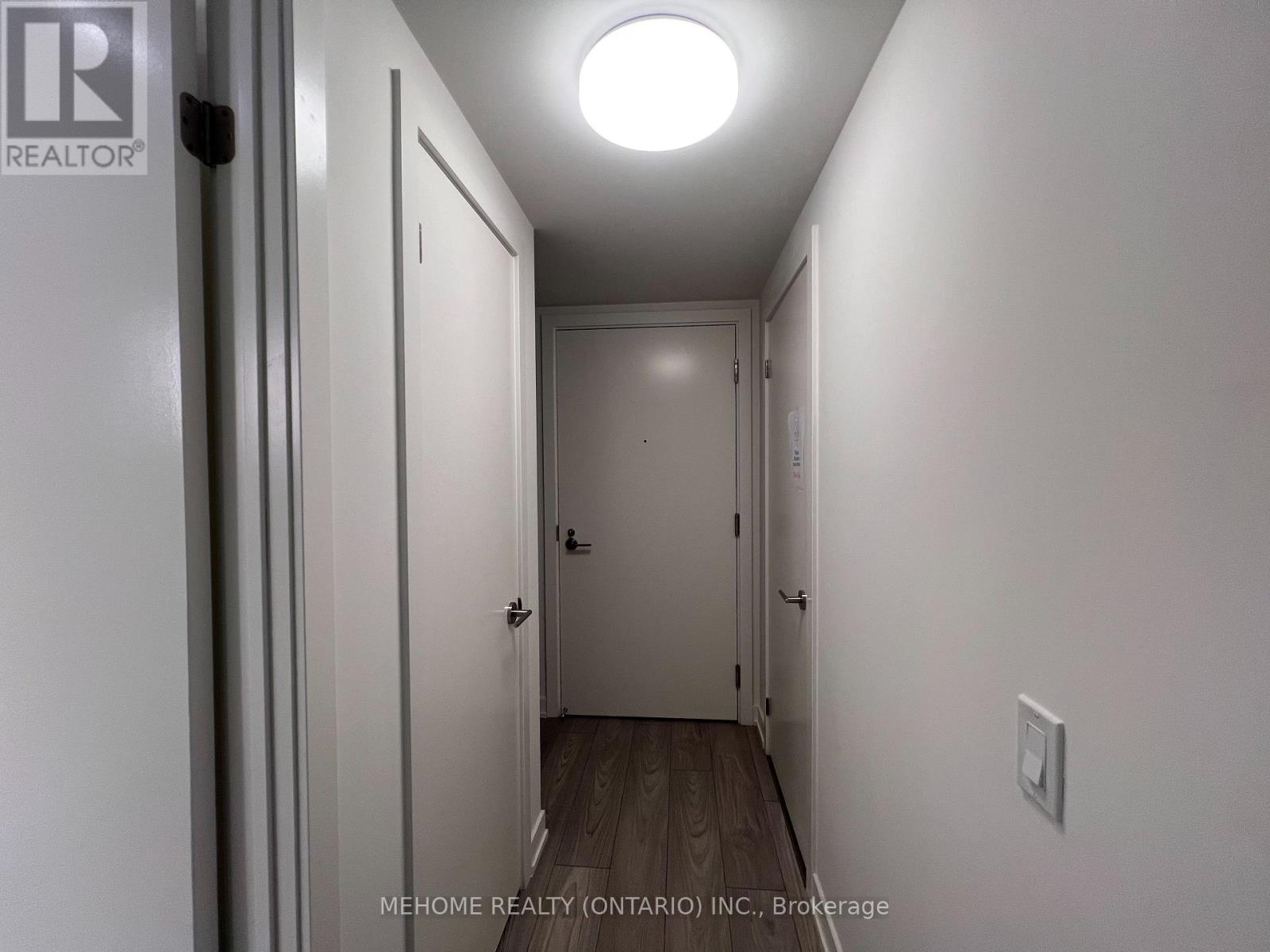 505 - 110 Broadway Avenue, Toronto, Ontario  M4P 1V7 - Photo 2 - C12484653