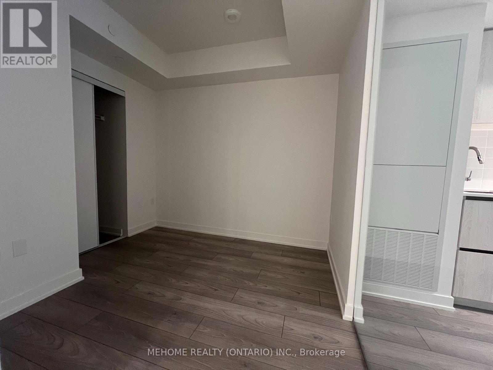 505 - 110 Broadway Avenue, Toronto, Ontario  M4P 1V7 - Photo 8 - C12484653