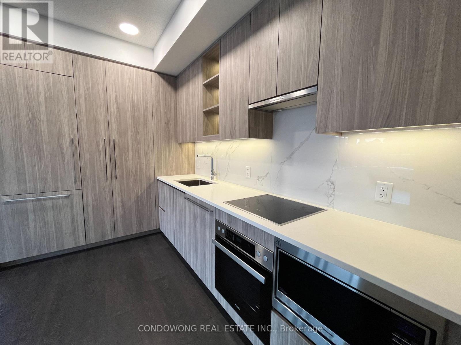 609 - 25 MCMAHON DRIVE, Toronto, Ontario