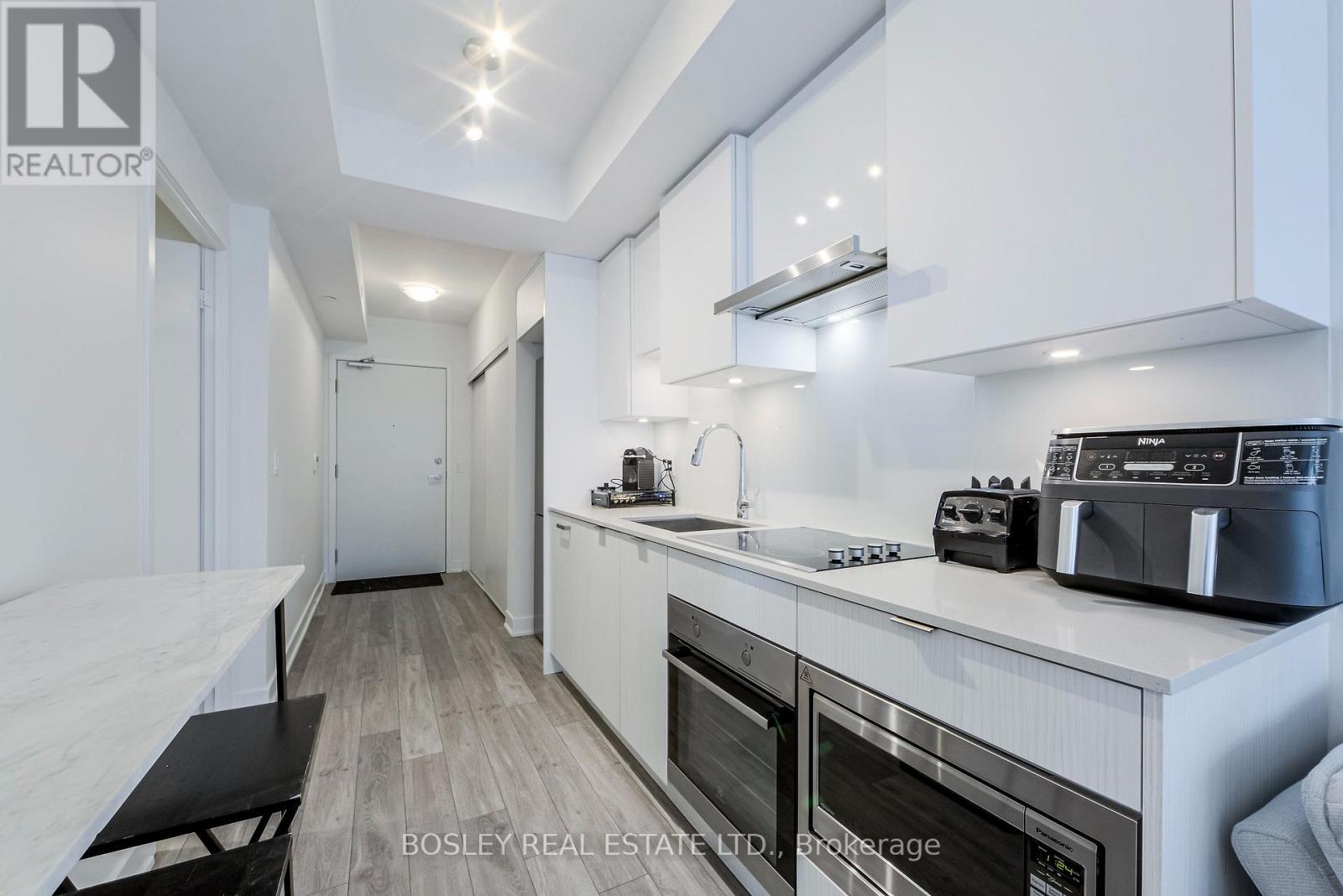 3108 - 99 Broadway Avenue, Toronto, Ontario  M4P 0E3 - Photo 2 - C12483858