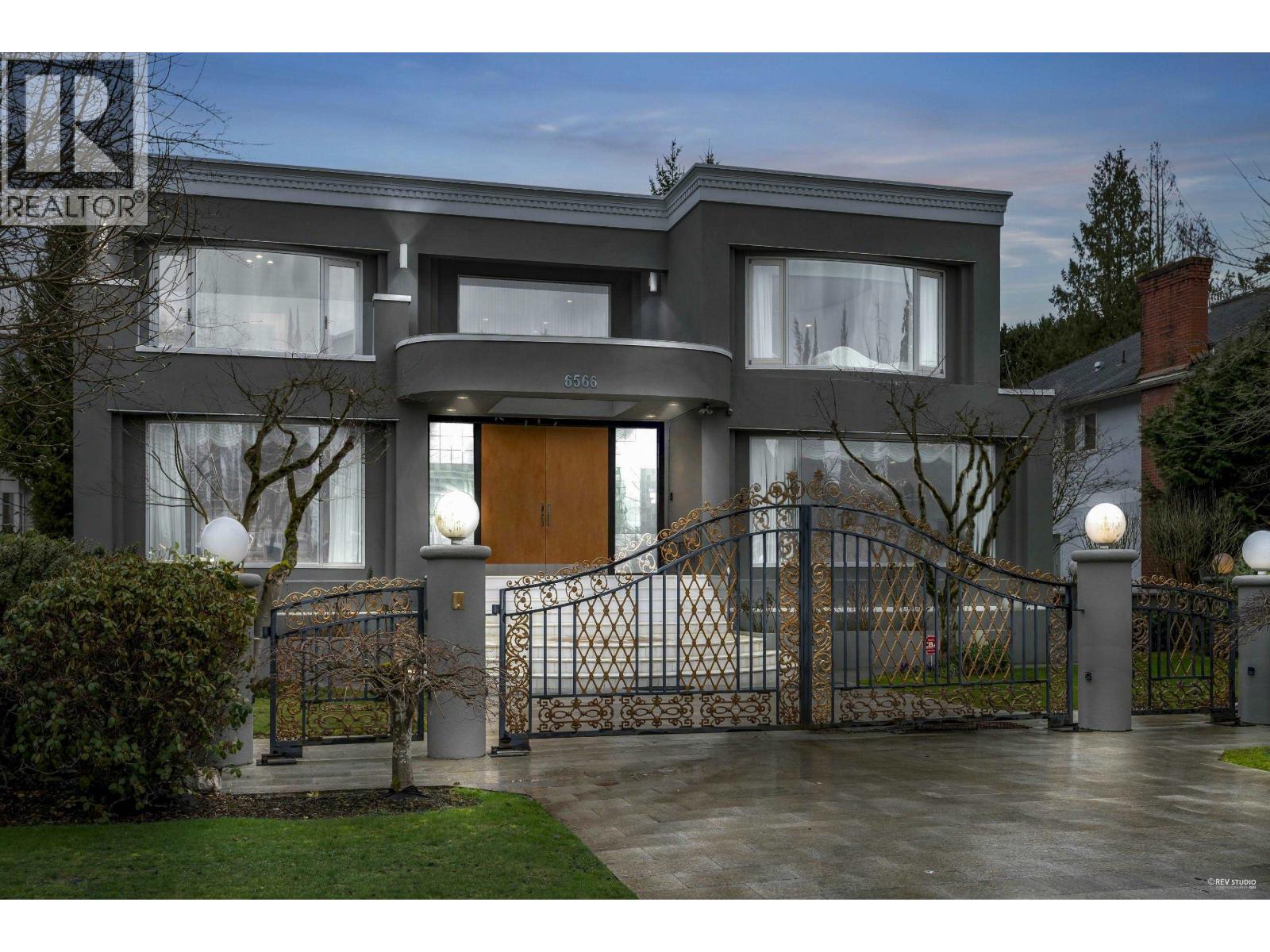 6566 CHURCHILL STREET, Vancouver, British Columbia