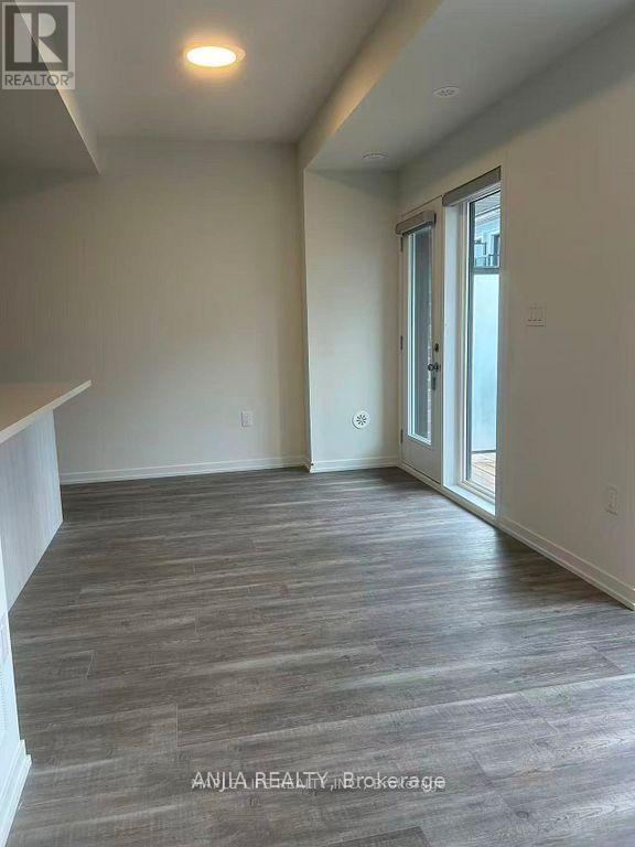 182 Matawin Lane, Richmond Hill, Ontario  L4B 3X9 - Photo 9 - N12484629