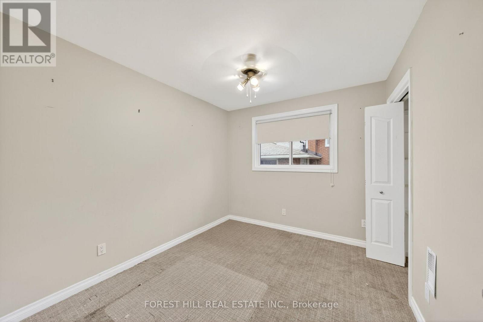 233 Rose Street, Barrie (Wellington), Ontario  L4M 2V3 - Photo 17 - S12484618