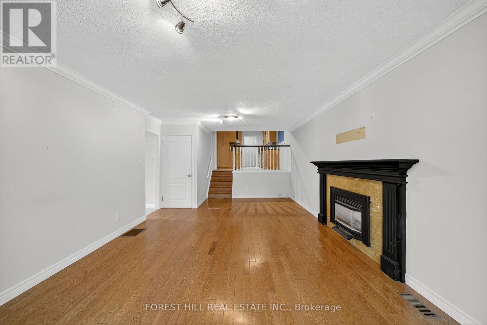 233 Rose Street, Barrie (Wellington), Ontario  L4M 2V3 - Photo 22 - S12484618