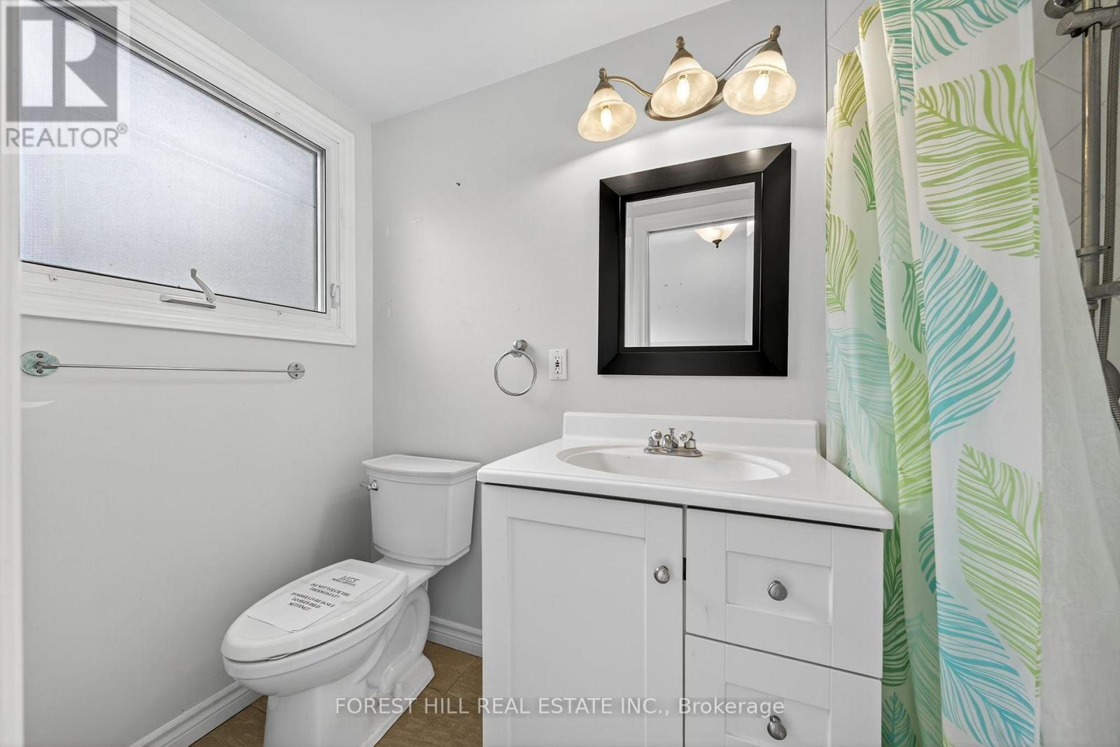233 Rose Street, Barrie (Wellington), Ontario  L4M 2V3 - Photo 25 - S12484618