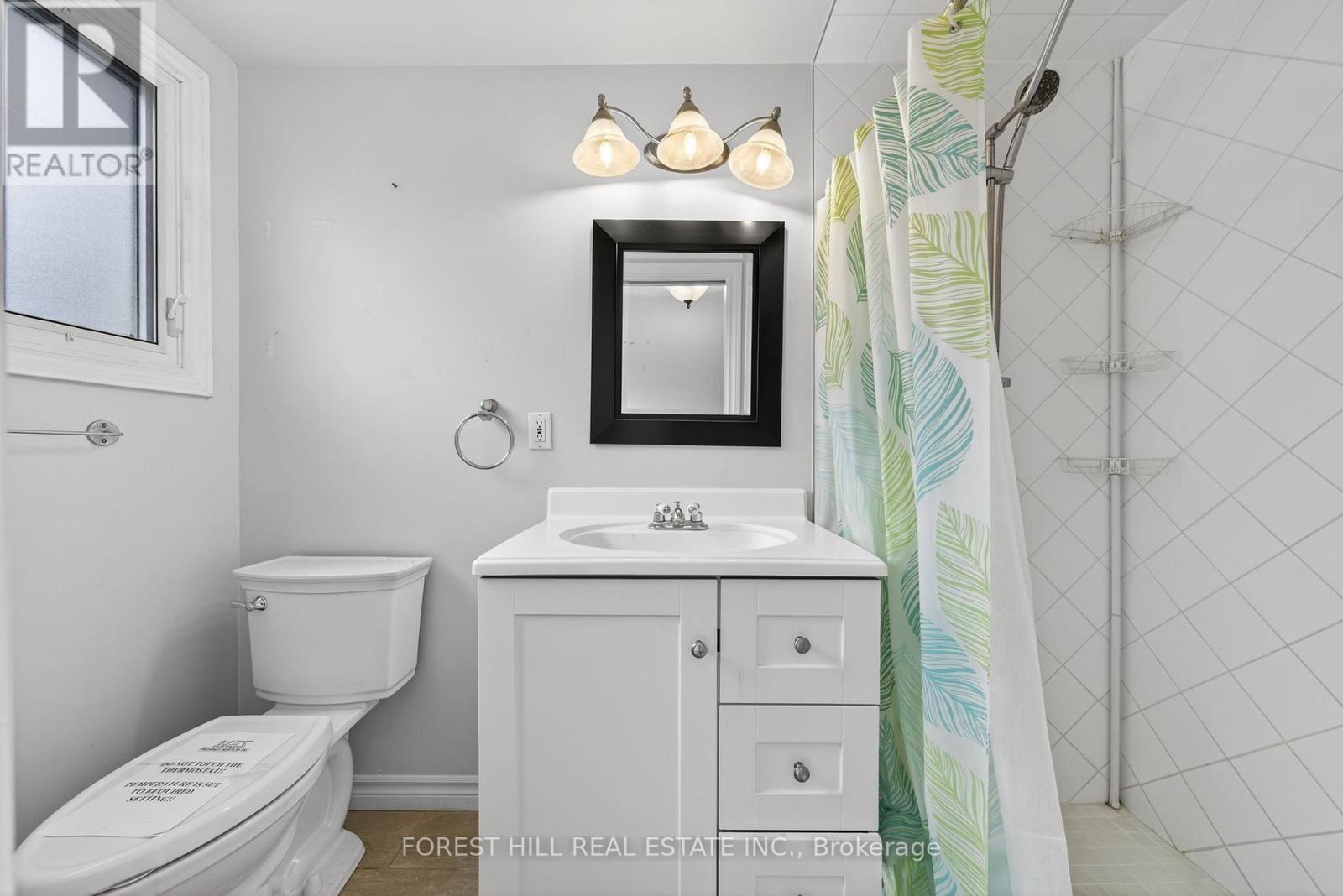 233 Rose Street, Barrie (Wellington), Ontario  L4M 2V3 - Photo 26 - S12484618