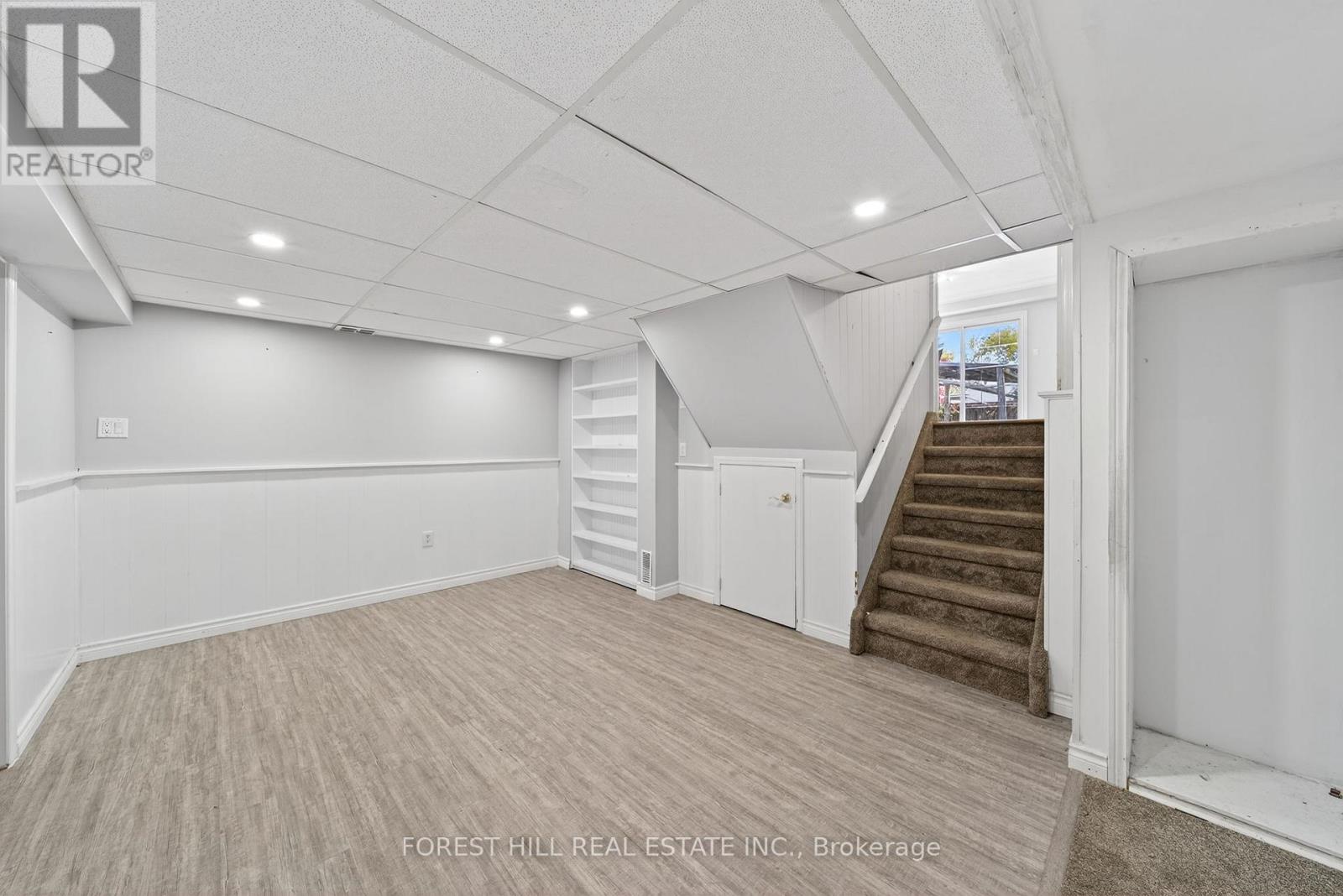 233 Rose Street, Barrie (Wellington), Ontario  L4M 2V3 - Photo 29 - S12484618
