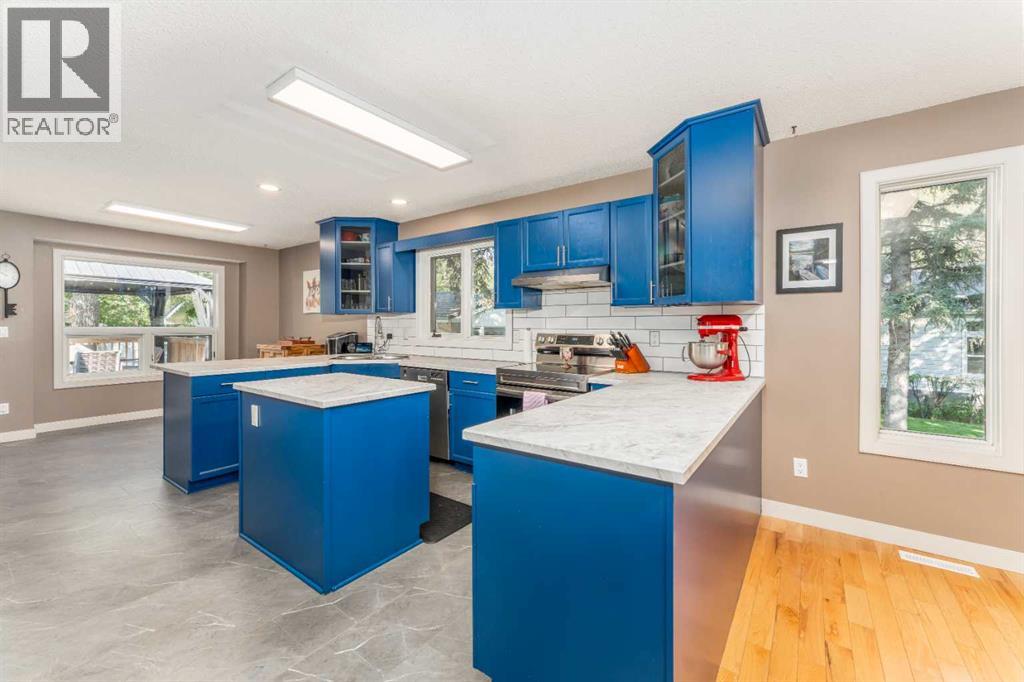 11 Mt Mcgillivary Drive, Exshaw, Alberta  T0L 2C0 - Photo 8 - A2248657