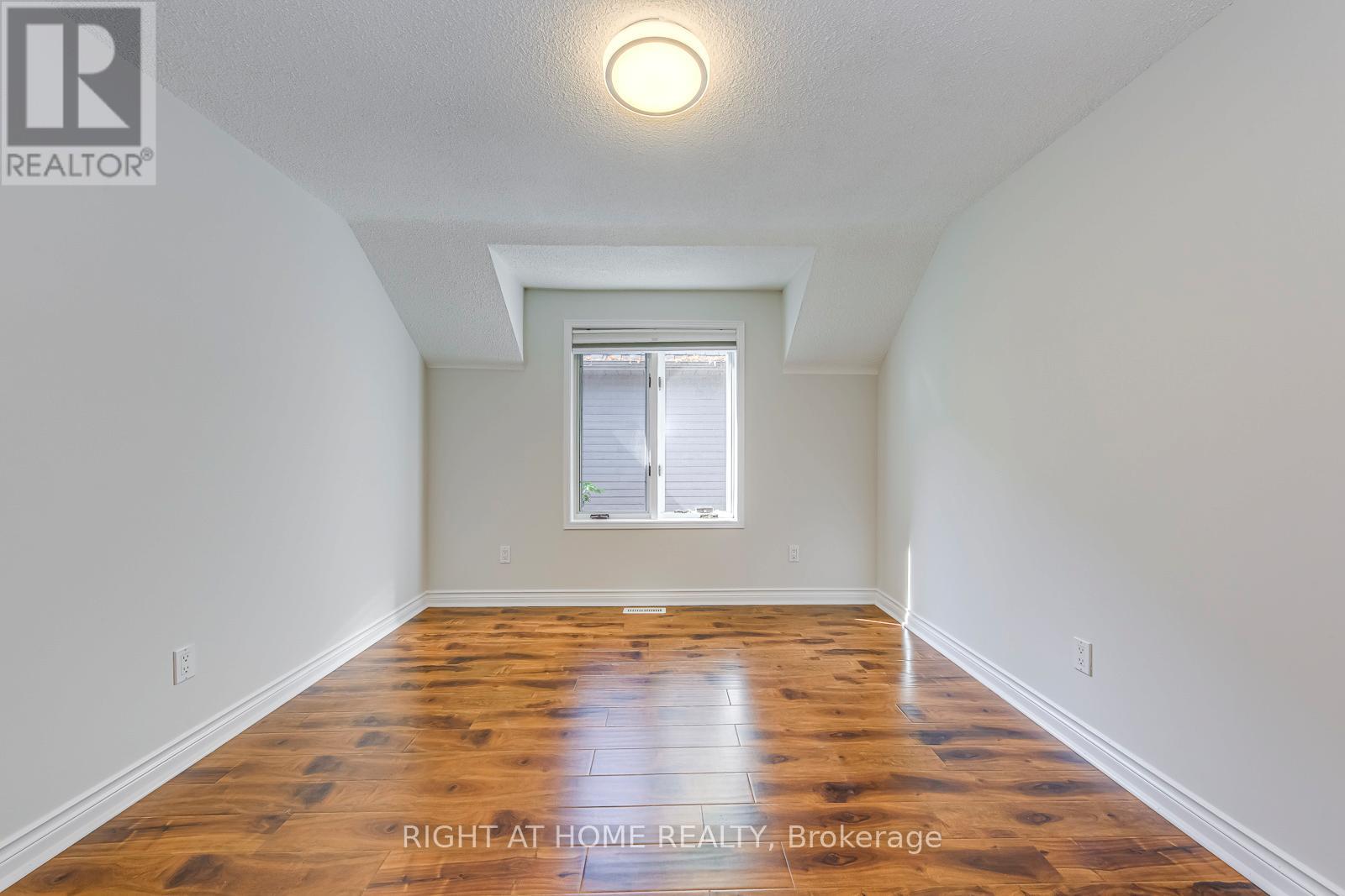 435 Maple Avenue, Oakville, Ontario  L6J 2J2 - Photo 35 - W12484602