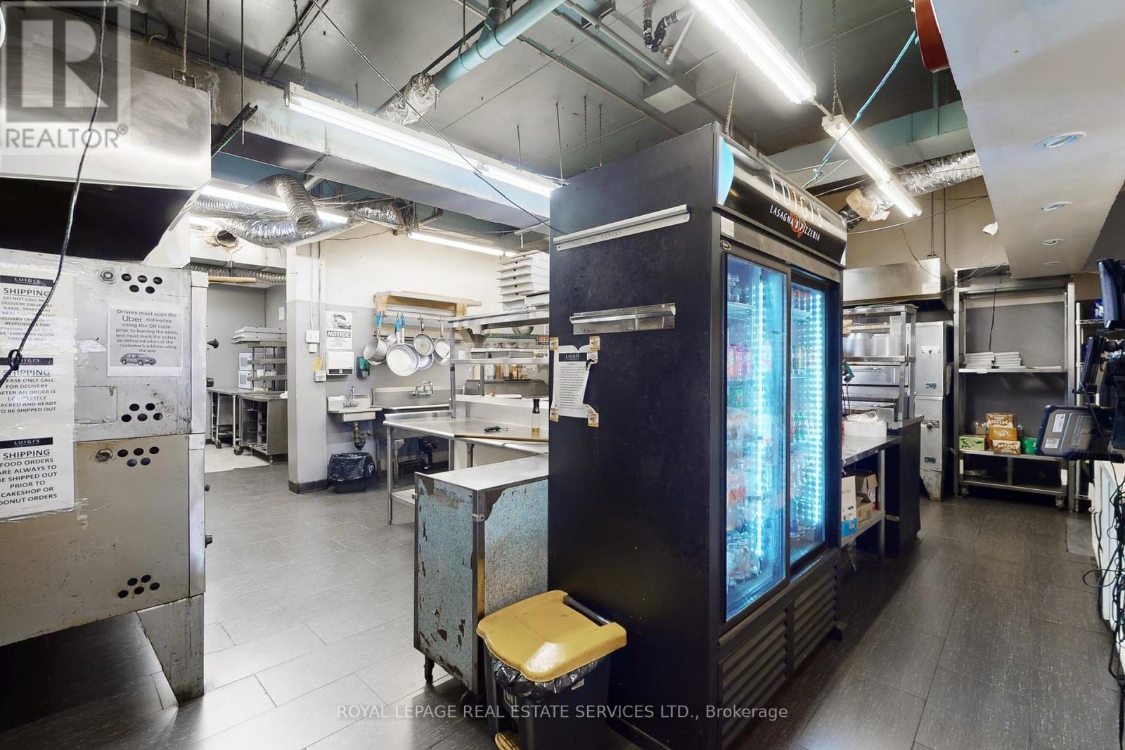 17 Commercial Street, Milton, Ontario  L9T 2H6 - Photo 15 - W12484633