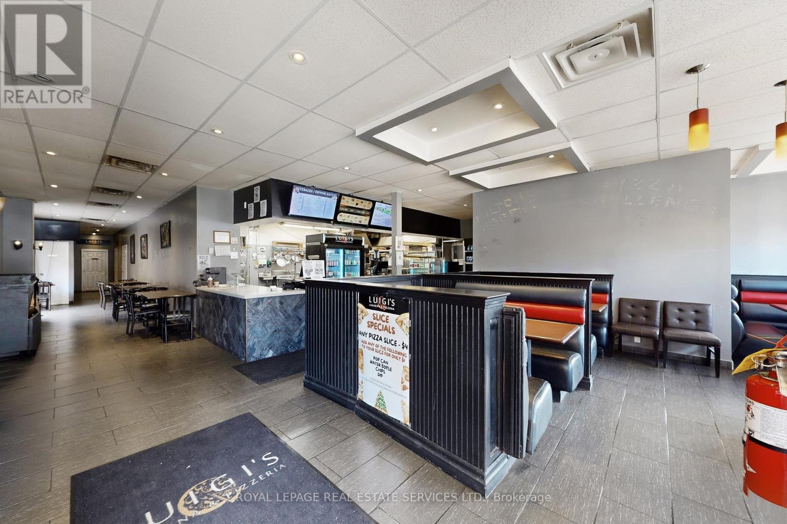 17 Commercial Street, Milton, Ontario  L9T 2H6 - Photo 4 - W12484633