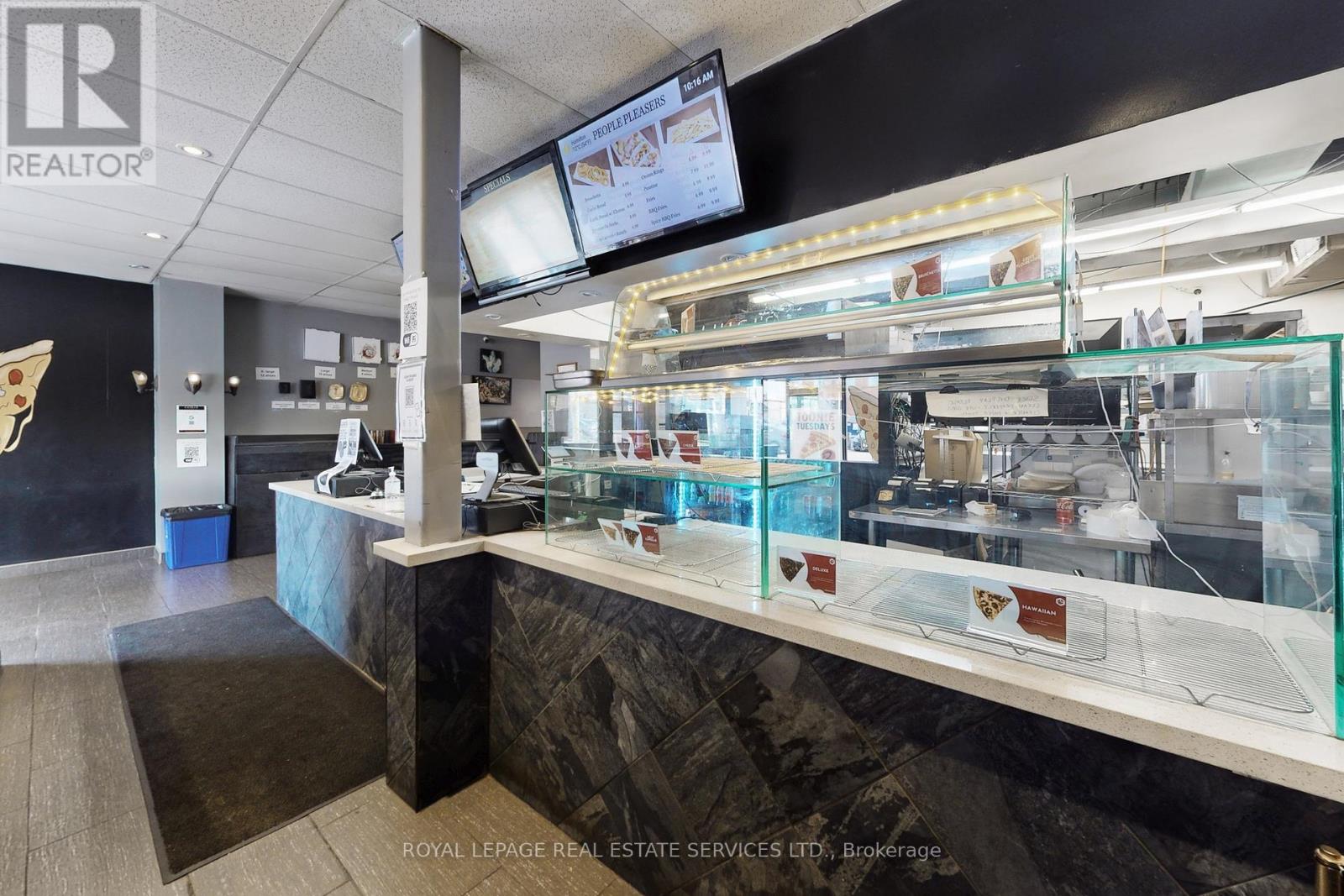 17 Commercial Street, Milton, Ontario  L9T 2H6 - Photo 7 - W12484633