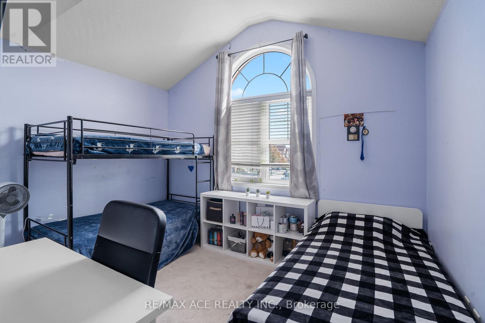 22 Apple Valley Way, Brampton, Ontario  L6P 0W4 - Photo 18 - W12484640