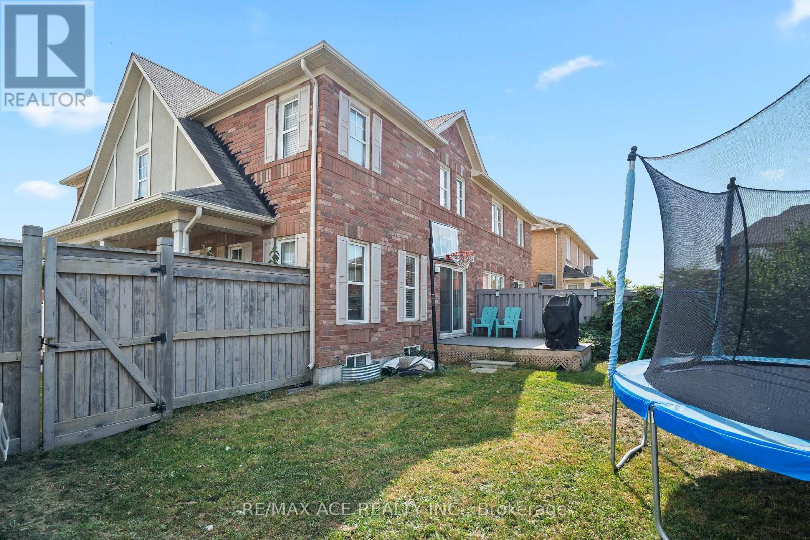 22 Apple Valley Way, Brampton, Ontario  L6P 0W4 - Photo 32 - W12484640
