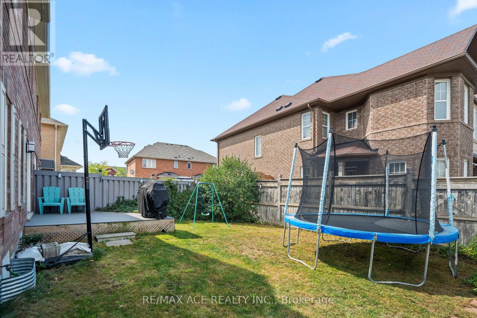 22 Apple Valley Way, Brampton, Ontario  L6P 0W4 - Photo 33 - W12484640