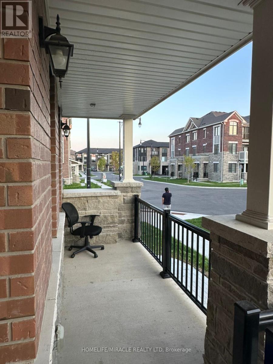 50 Keppel Circle, Brampton, Ontario  L7A 5L1 - Photo 3 - W12484647
