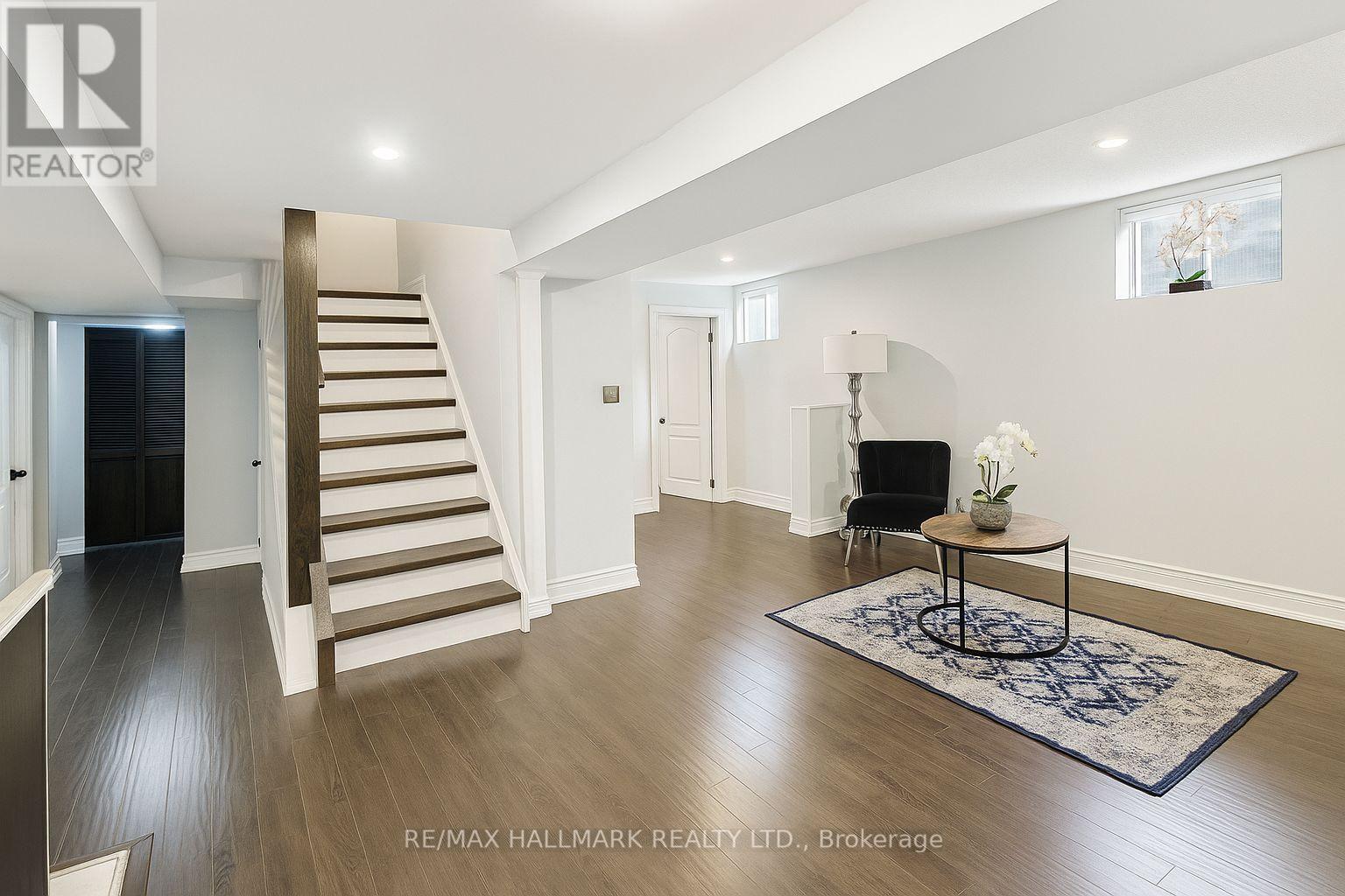 Bsm - 92 Weldrick Road E, Richmond Hill, Ontario  L4C 8T7 - Photo 3 - N12452876