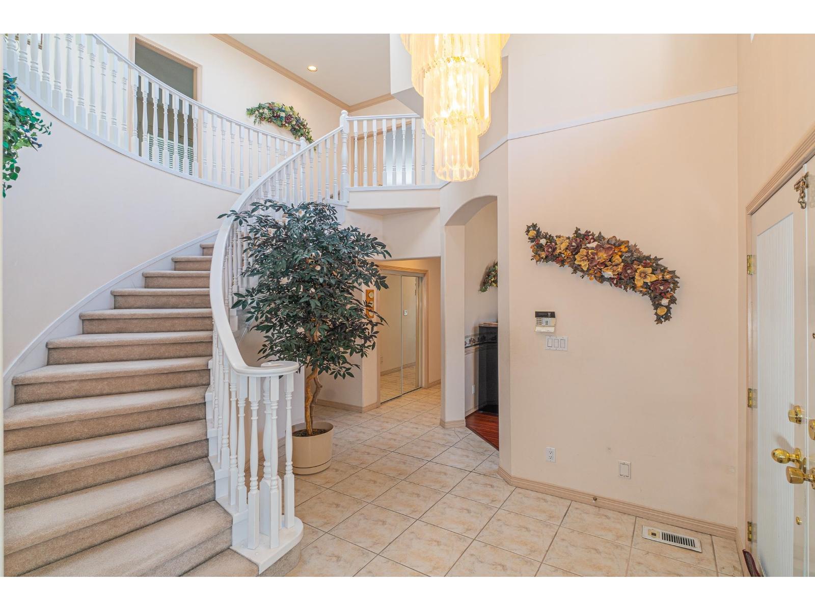 10970 155 Street, Surrey, British Columbia  V3R 0X6 - Photo 6 - R3062267