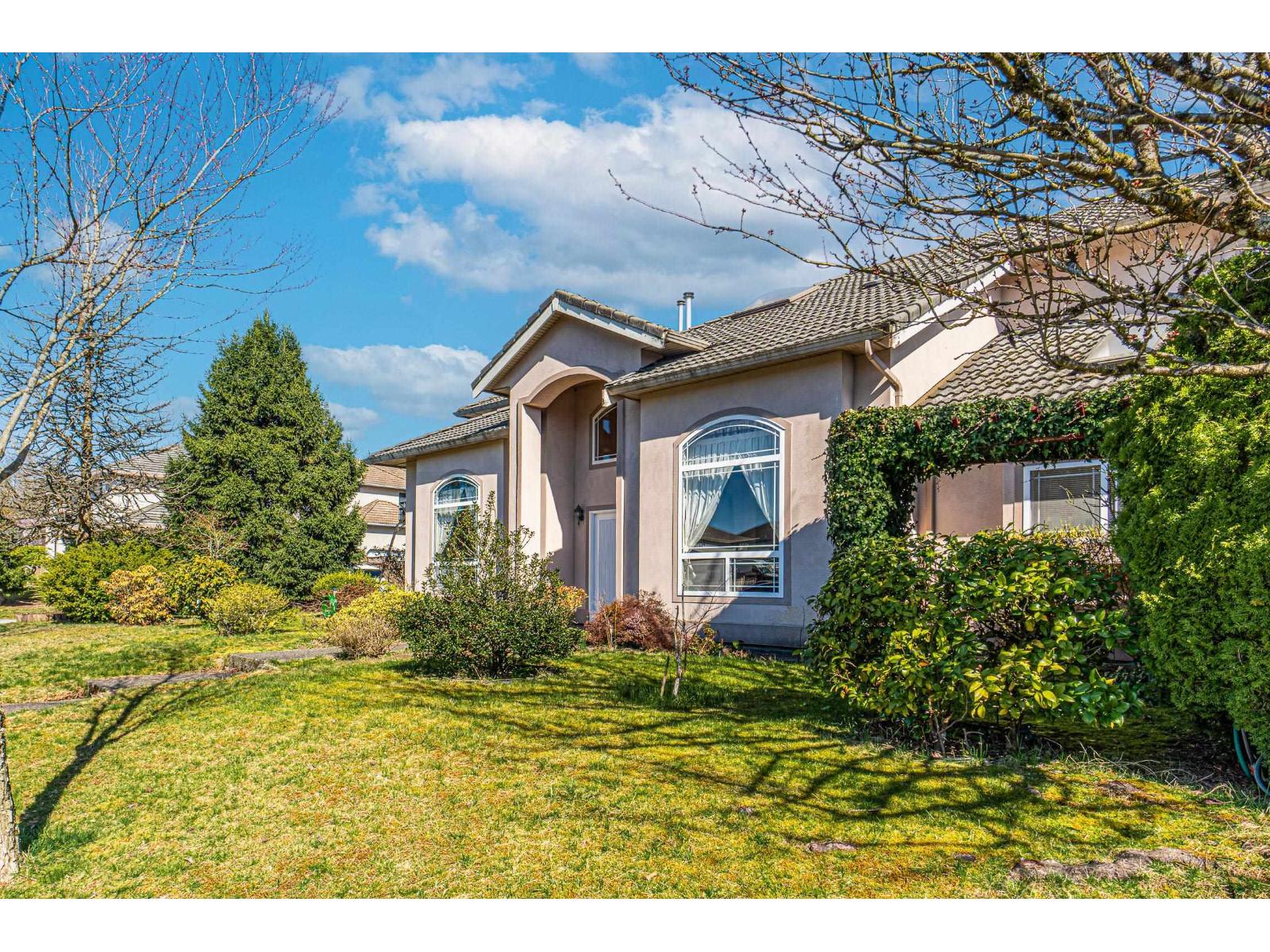 10970 155 Street, Surrey, British Columbia  V3R 0X6 - Photo 2 - R3062267