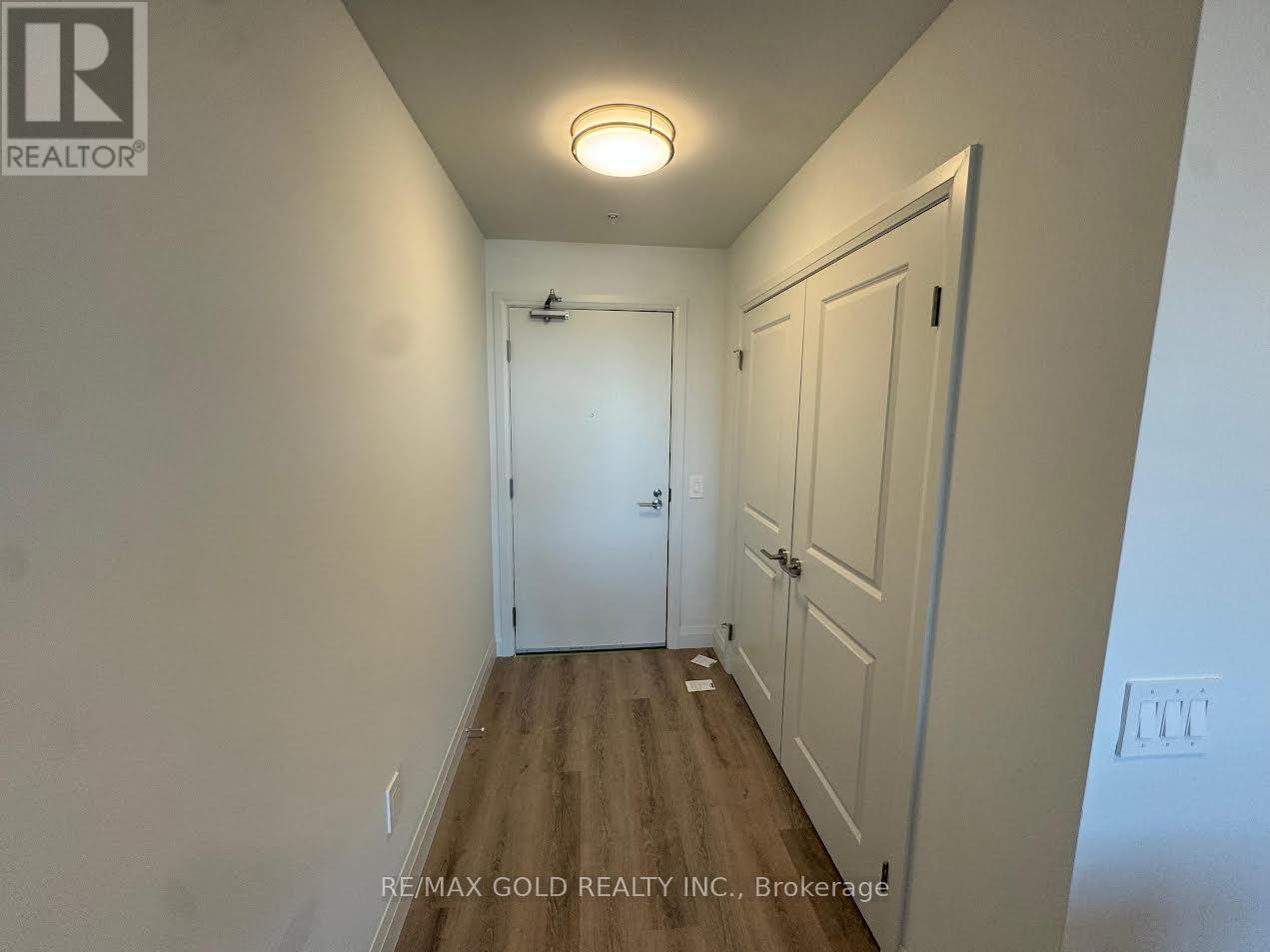 303 - 1333 Weber Street E, Kitchener, Ontario  N2A 1C2 - Photo 5 - X12484610