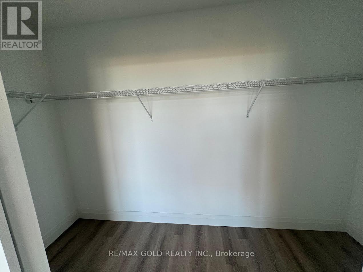 303 - 1333 Weber Street E, Kitchener, Ontario  N2A 1C2 - Photo 9 - X12484610