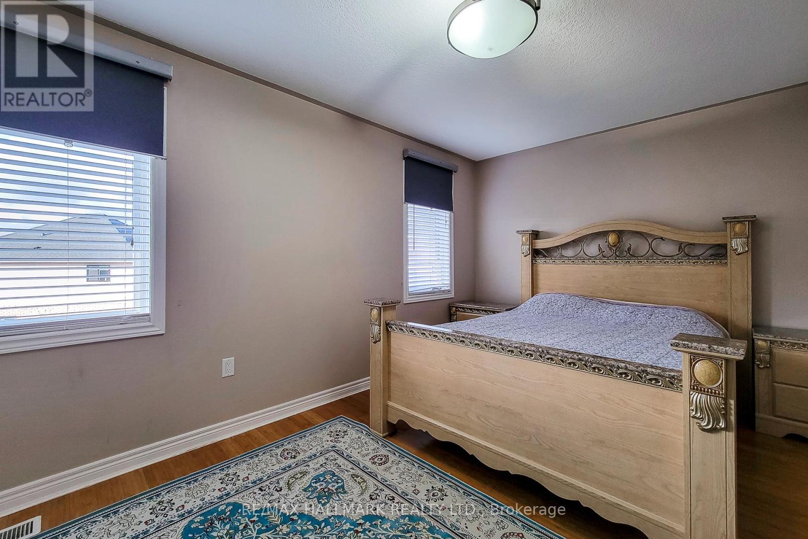 34 Marilyn Court, Hamilton, Ontario  L9B 2T5 - Photo 35 - X12484616