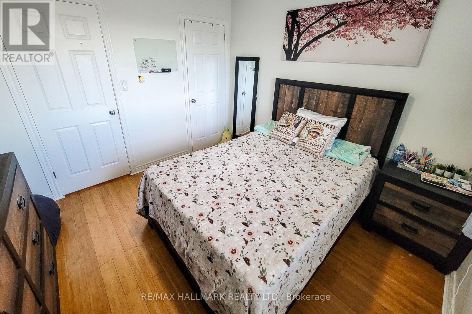 34 Marilyn Court, Hamilton, Ontario  L9B 2T5 - Photo 39 - X12484616